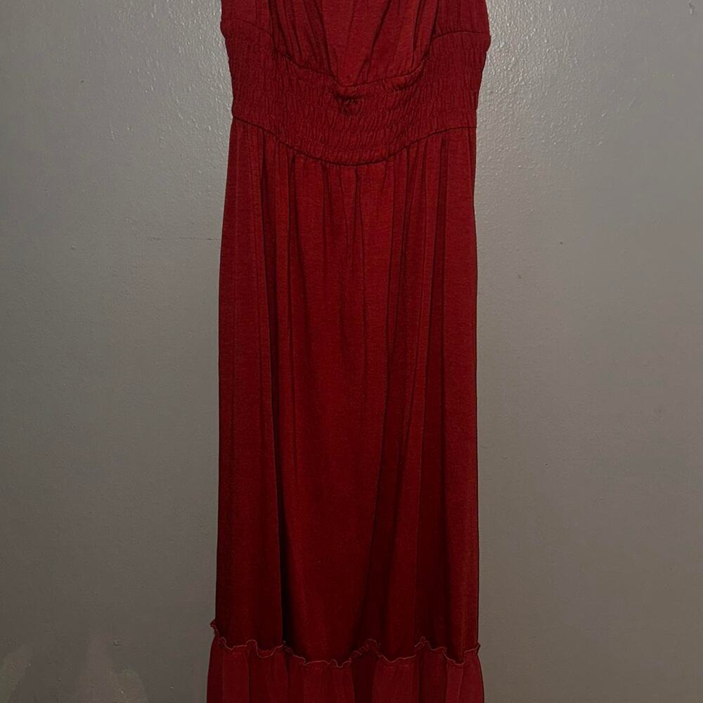Burgundy maxi dress with spaghetti straps